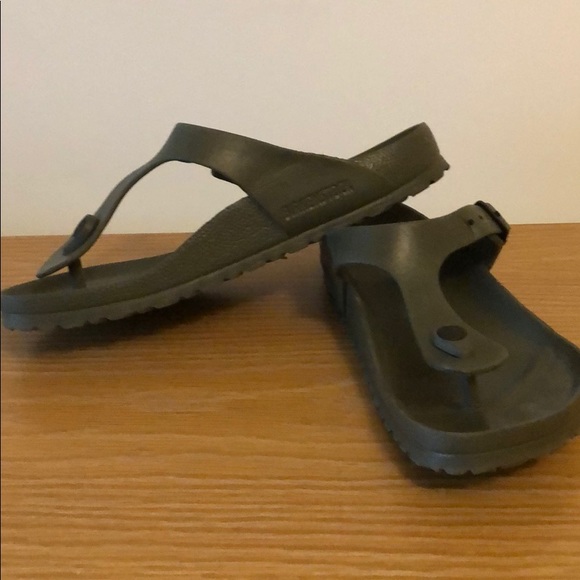 birkenstock gizeh rubber sandals